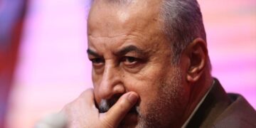 محبوبیت روی سکوی درویش: صفر!