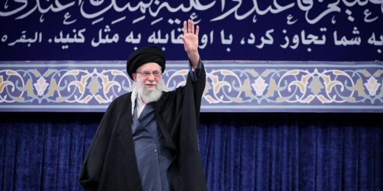ببینید | رهبر معظم انقلاب: ما داغدار و عزادار خون‌های ریخته شده در فتنه دی‌ماه هستیم